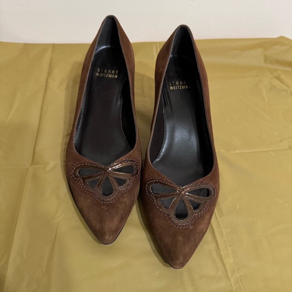 STUART WEITZMAN Suede Kitten Heels, 6.5 Women’s